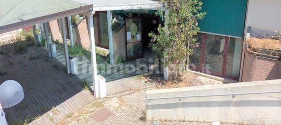 708m² Commercial property in Montecosaro, Italy No. 315777 6