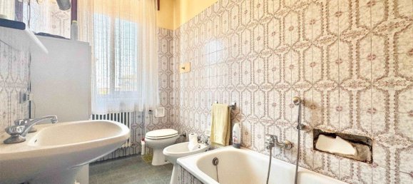 7 bedrooms House in Caldogno, Italy No. 316761 15