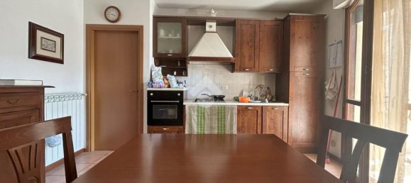 2 rooms Apartment in Arezzo, Italy No. 271836 4