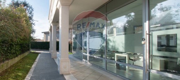 1 room Office in Ospitaletto, Italy No. 371650 20