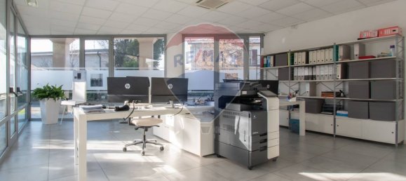 1 room Office in Ospitaletto, Italy No. 371650 6