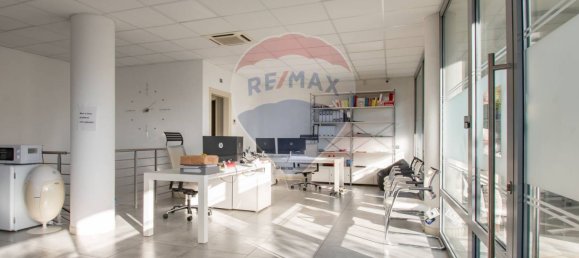 1 room Office in Ospitaletto, Italy No. 371650 9