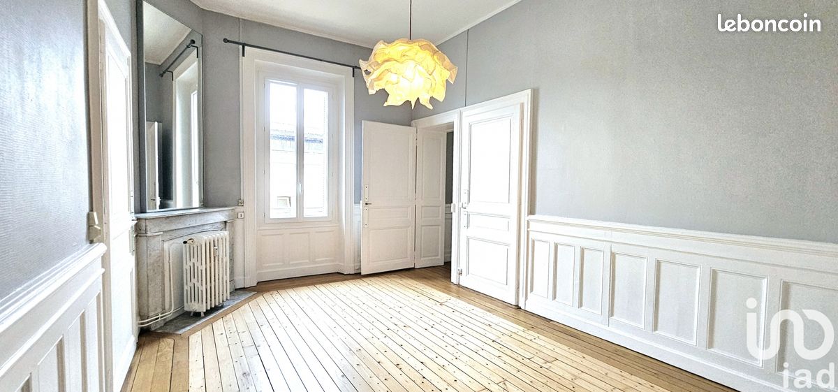 Квартира с 2 комнатами в Экс-ле-Бен, Франция № 206357