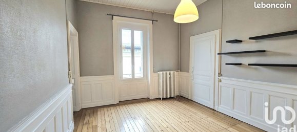 Квартира с 2 комнатами в Экс-ле-Бен, Франция № 206357 3