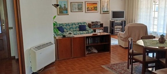 6-salle Villa à Santa Maria della Versa, Italy No. 254759 8