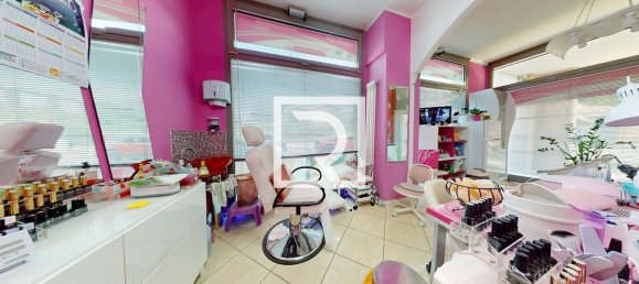 Коммерческая недвижимость в Равенна, Италия № 377359 15