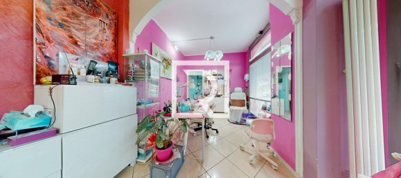 Коммерческая недвижимость в Равенна, Италия № 377359 14