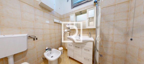 Коммерческая недвижимость в Равенна, Италия № 377359 7