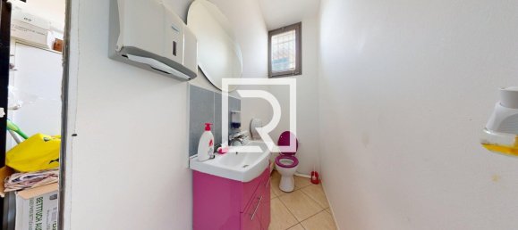 Коммерческая недвижимость в Равенна, Италия № 377359 8