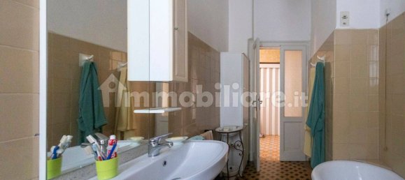 Квартира с 2 спальнями в Вальганна, Италия № 379263 21