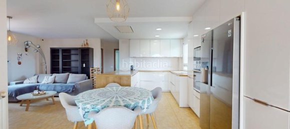 5 bedrooms Villa in Alicante, Spain No. 134230 8