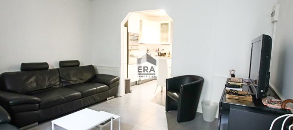 Квартира с 3 комнатами в Париж, Франция № 177793 2