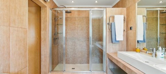 4 bedrooms Villa in Budens, Portugal No. 201358 39