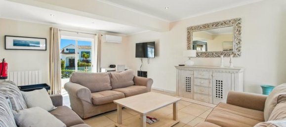 4 bedrooms Villa in Budens, Portugal No. 201358 2