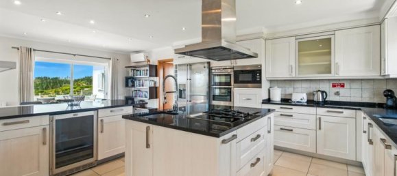 4 bedrooms Villa in Budens, Portugal No. 201358 13