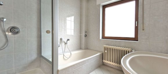 Квартира с 2 спальнями в Кассель, Германия № 357106 15