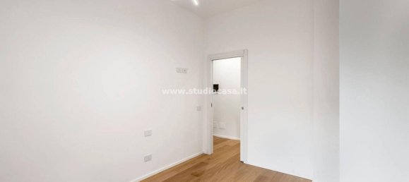 Квартира с 1 спальней в Милан, Италия № 246015 5