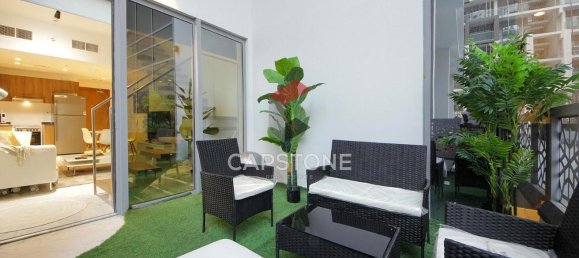 Dúplex de 2 dormitorios en Masdar City, UAE No. 30022 22