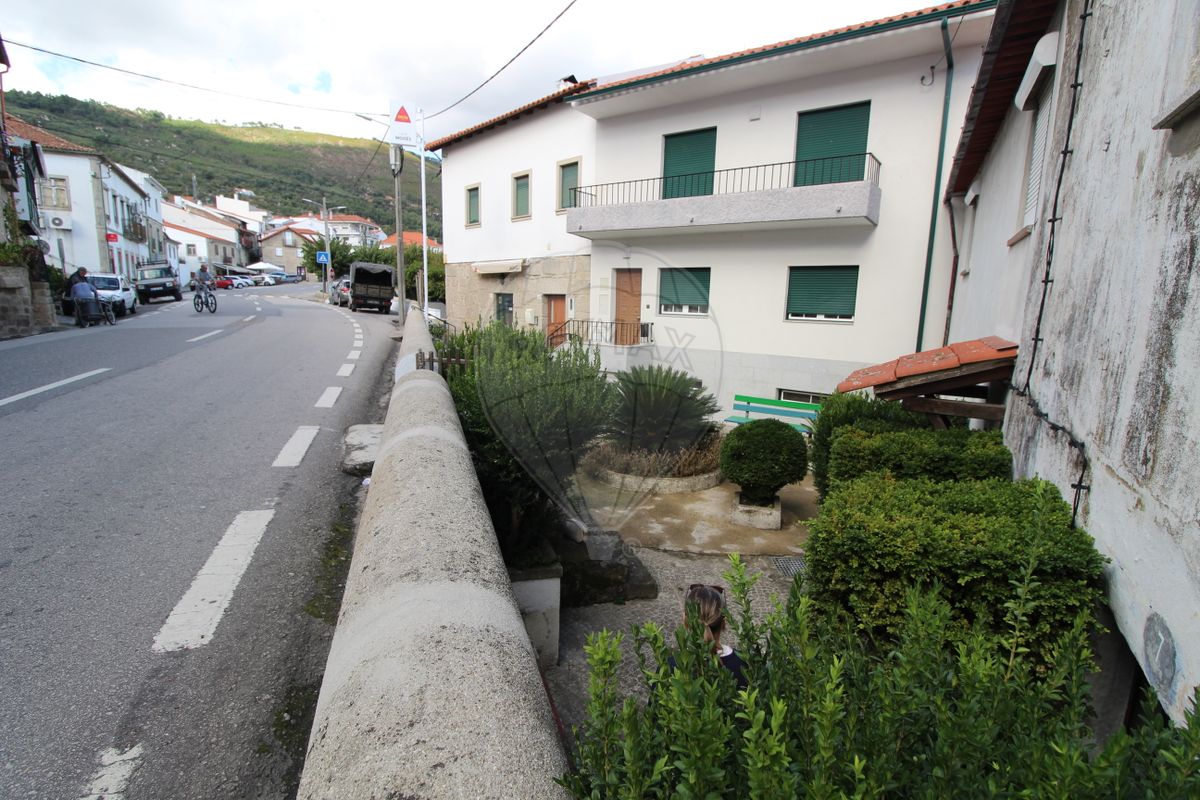 2 bedrooms House in Alpedrinha, Portugal No. 33614