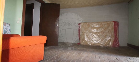 2 bedrooms House in Alpedrinha, Portugal No. 33614 9