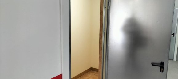 Propriété commerciale à Venta de Banos, Spain 200m² No. 73006 6