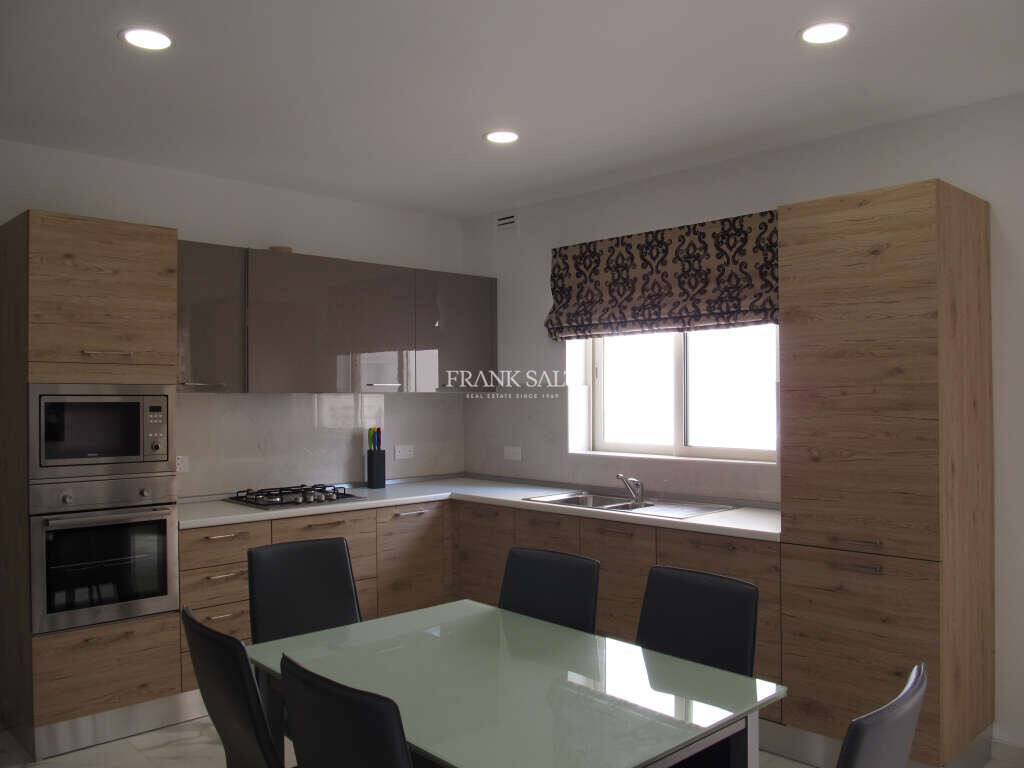 3 chambres Maison de ville à Mosta, Malta No. 10751