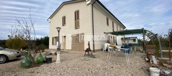 4-Zimmer Wohnung in Medolla, Italy, Nr. 163936 5