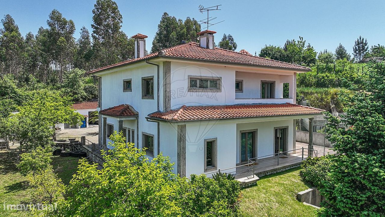 Дом с 4 спальнями в Serzedelo, Португалия № 177245