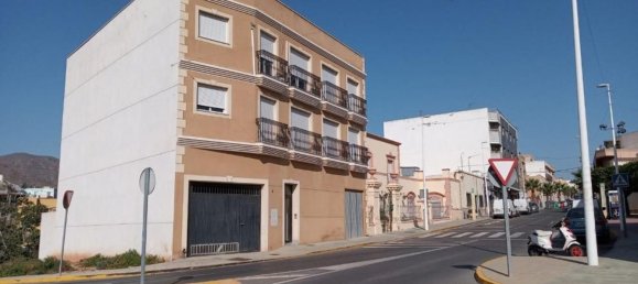 208m² Commercial property in Almeria, Spain No. 151270 9