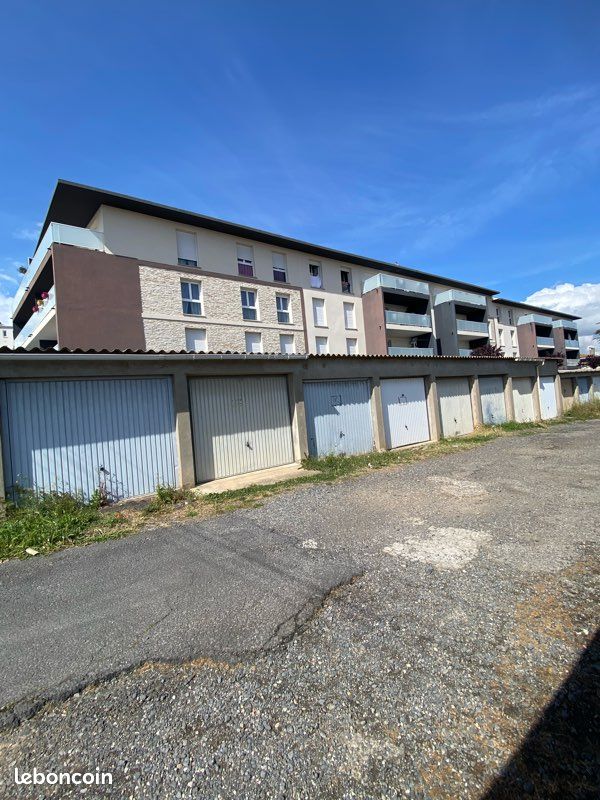  Garage in Beziers, France No. 316112