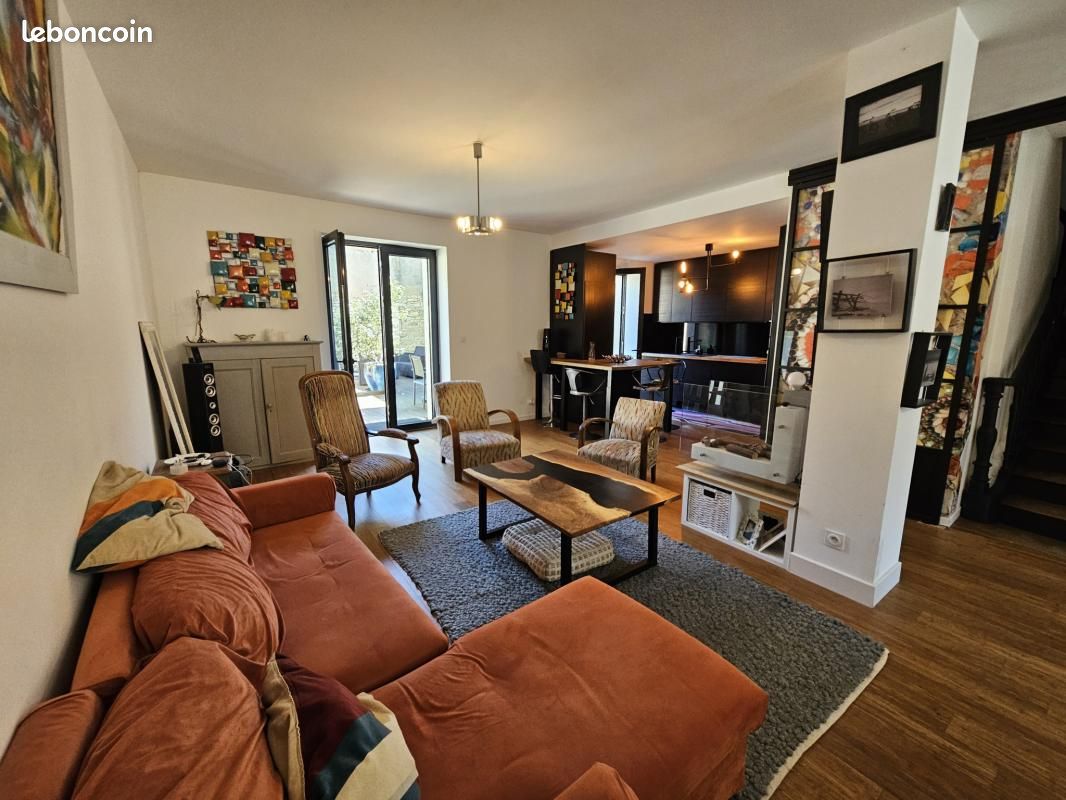 Дом с 5 спальнями в Вьен, Франция № 340896