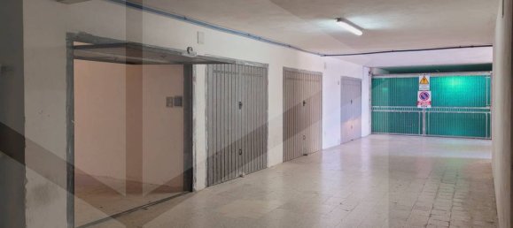 Garagem de 1 divisão em Vieste, Italy N.º 25999 8