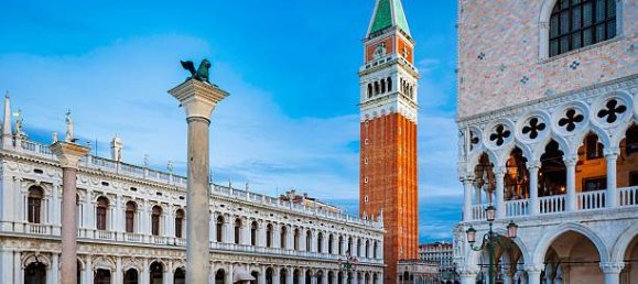 2 rooms Commercial property in Venice, Italy No. 61822 6