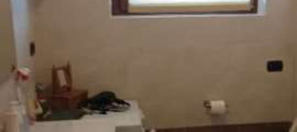 2-salle Appartement à Legnano, Italy No. 305519 3