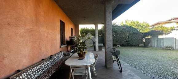 7غرفة فيلا في Palazzolo sull'Oglio, Italy رقم 3009 26