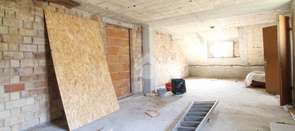 3 Schlafzimmer Haus in Colli del Tronto, Italy, Nr. 268841 22