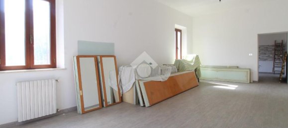 3 Schlafzimmer Haus in Colli del Tronto, Italy, Nr. 268841 2