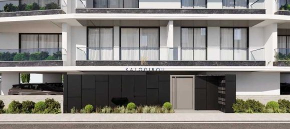 3 bedrooms Apartment in Larnaca, Cyprus No. 19548 3