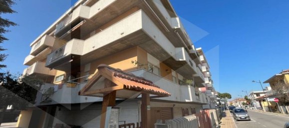 4 rooms Apartment in Montesilvano, Italy No. 23434 14