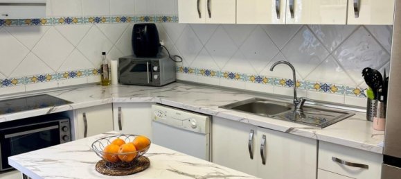 Apartamento de 3 dormitorios en Martos, Spain No. 163911 3