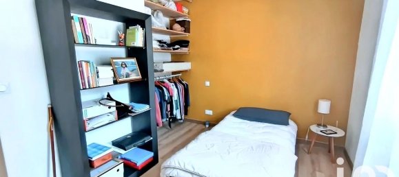 4 bedrooms House in Saint-Hilaire-de-Villefranche, France No. 297793 11