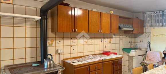 3 Schlafzimmer Haus in Iseo, Italy, Nr. 309417 10