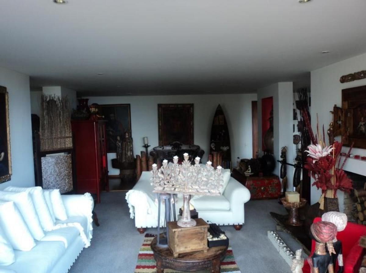 3 bedrooms House in Bogota, Colombia No. 12341