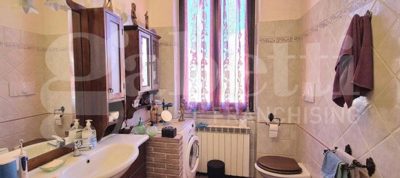 Apartamento de 2 dormitorios en Orte, Italy No. 105960 17