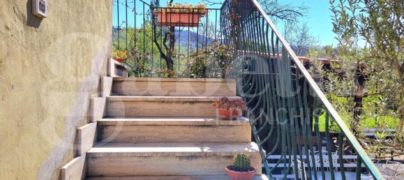 Apartamento de 2 dormitorios en Orte, Italy No. 105960 29