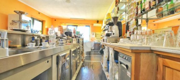 1500m² Warehouse in Cigliano, Italy No. 107552 10