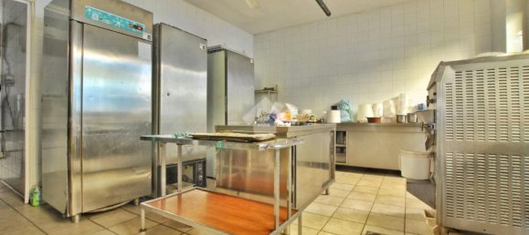 1500m² Warehouse in Cigliano, Italy No. 107552 12