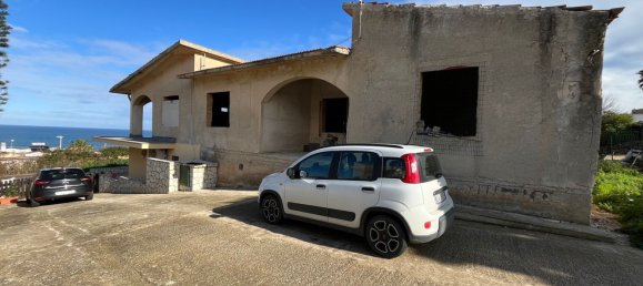 4 rooms House in Alcamo, Italy No. 255949 3