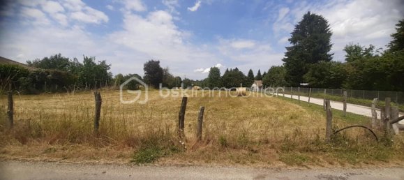  قطعة أرض في La Tour-du-Pin, France 927متر مربع رقم 320356 2