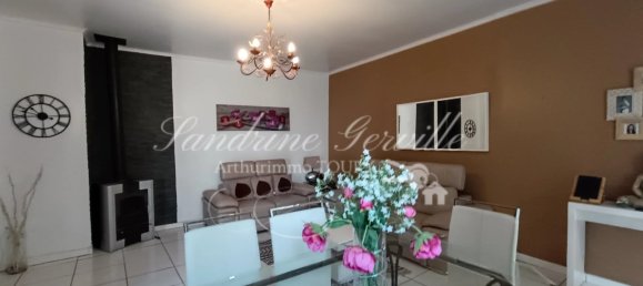 3 bedrooms House in Toury, France No. 245441 5